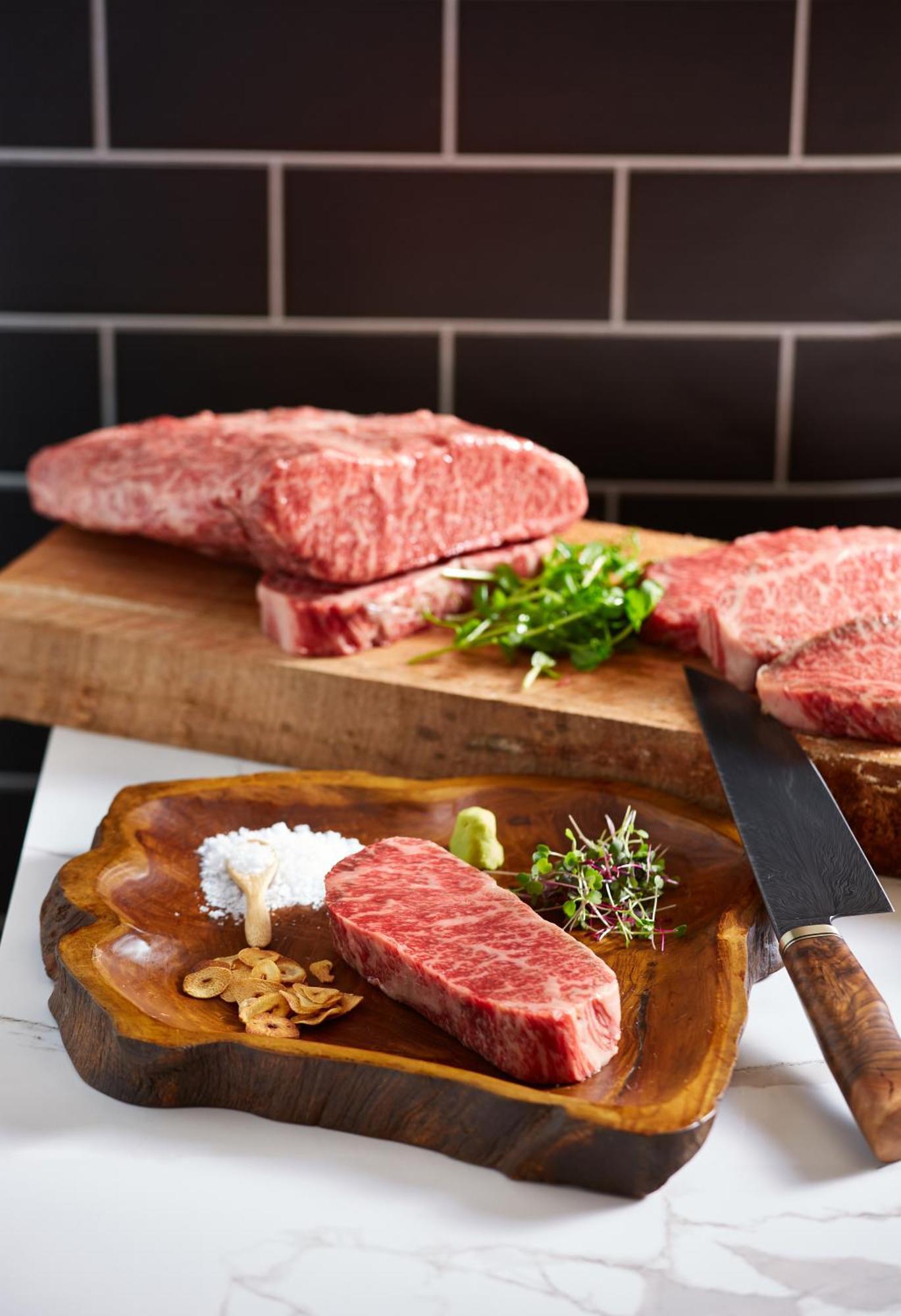 Отель Crystalbrook Bailey Кэрнс Экстерьер фото Australian Wagyu