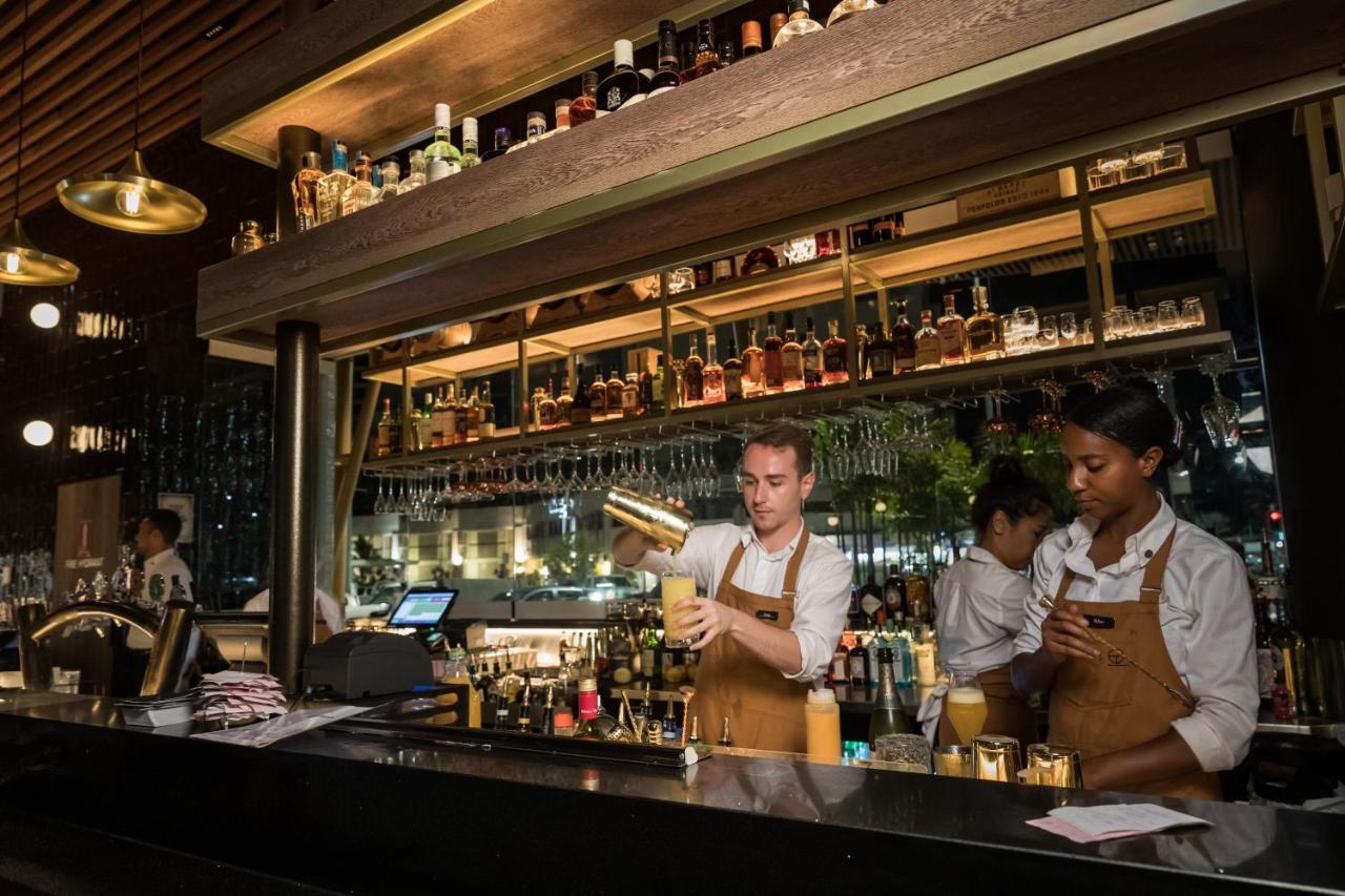 Отель Crystalbrook Bailey Кэрнс Экстерьер фото The bar at the 1905 Restaurant